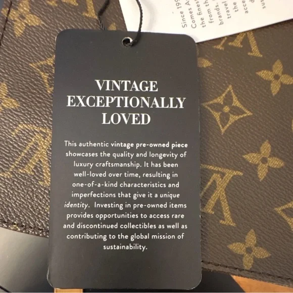 Louis Vuitton Monogram Canvas Crossbody with Tan Leather Trim - Picture 10 of 13